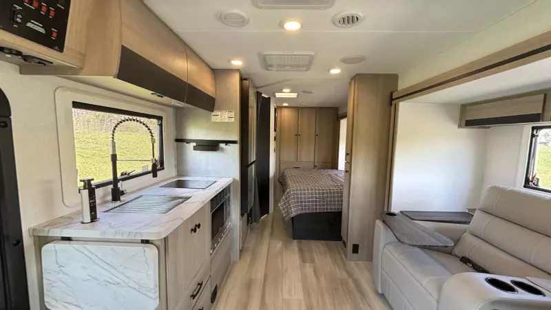 2401BDS Floorplan Main Room