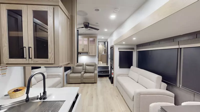 R371RK Floorplan Main Room